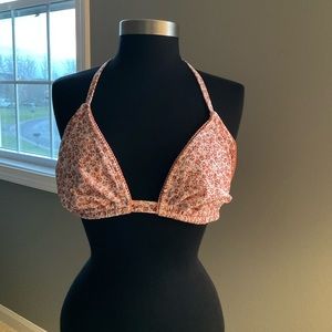 xhilaration D/DD Bikini Top